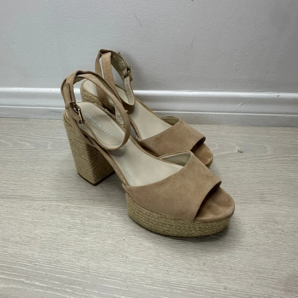 Kenneth Cole Pheonix Platform Espadrille Sandals Womens 8.5M Tan Suede Wedge